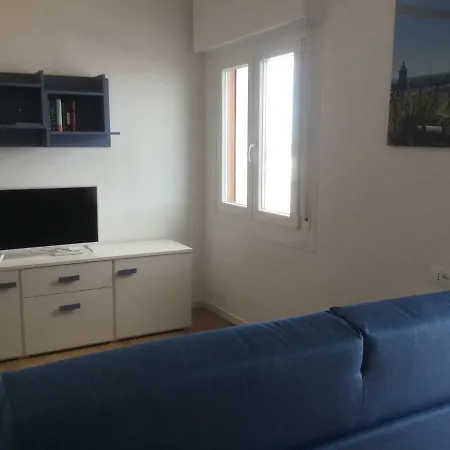 Signora Ruth - Sabbiadoro Residence Lignano * 利尼亚诺萨比亚多罗